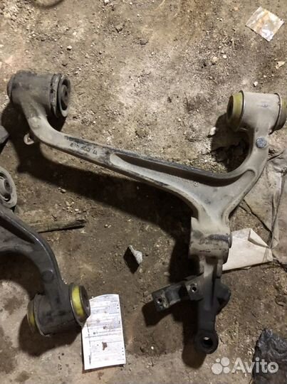 Рычаги нижние мерседес 210 4 матик