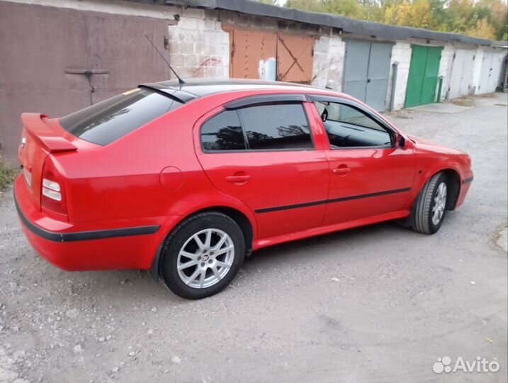 Skoda Octavia 1.6 МТ, 2007, 181 000 км
