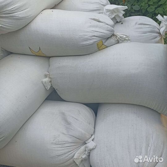 Комбикорм, пшеница, ячмень, кукуруза