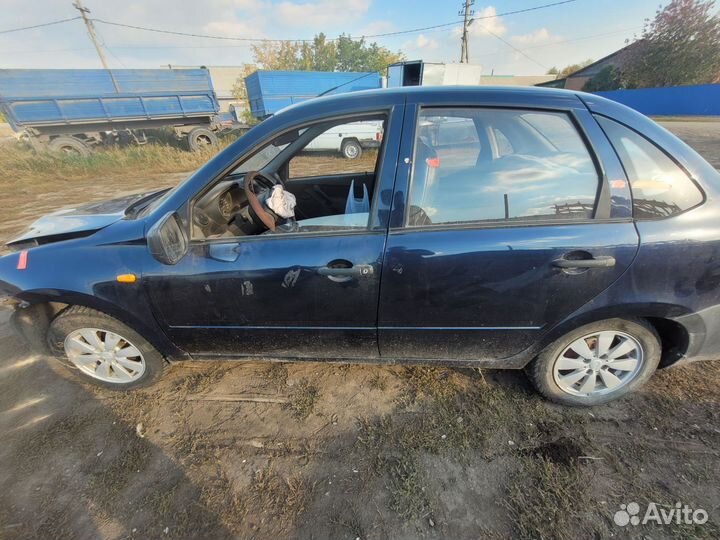 LADA granta в разборе