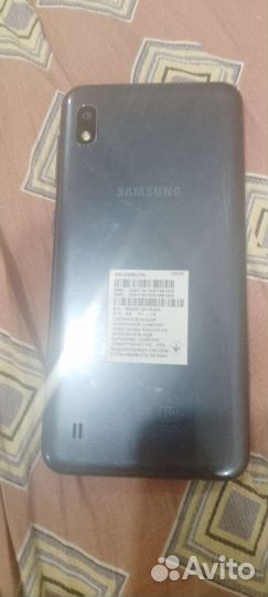 Samsung Galaxy A10, 2/32 ГБ