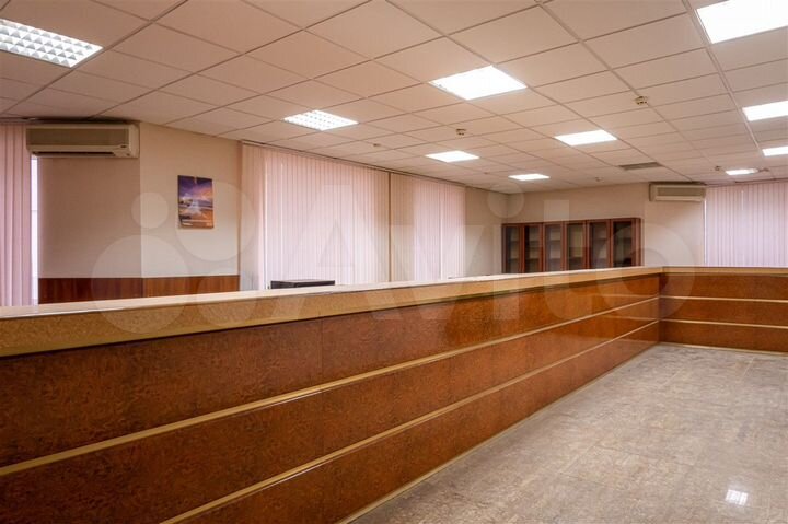 Продается нежилое помещение 784,9 кв.м
