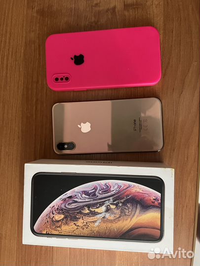 iPhone Xs, 64 ГБ