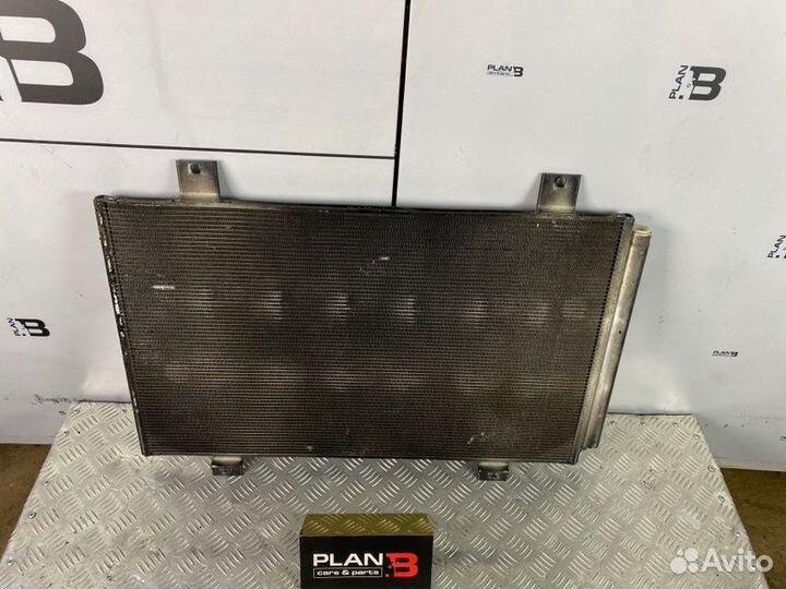 Радиатор кондиционера Toyota Highlander ASU40