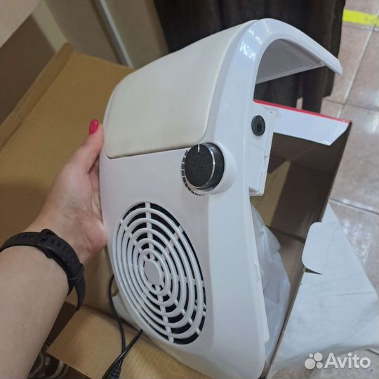 Вытяжка для маникюра новая