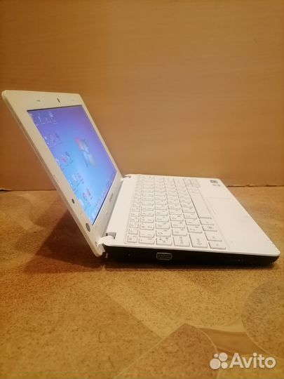 Нетбук Lenovo/10