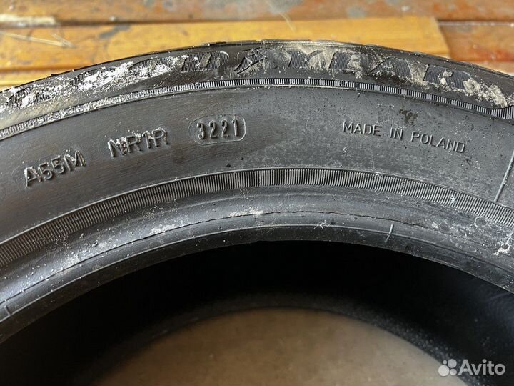 Goodyear UltraGrip Arctic 2 215/60 R16 99T