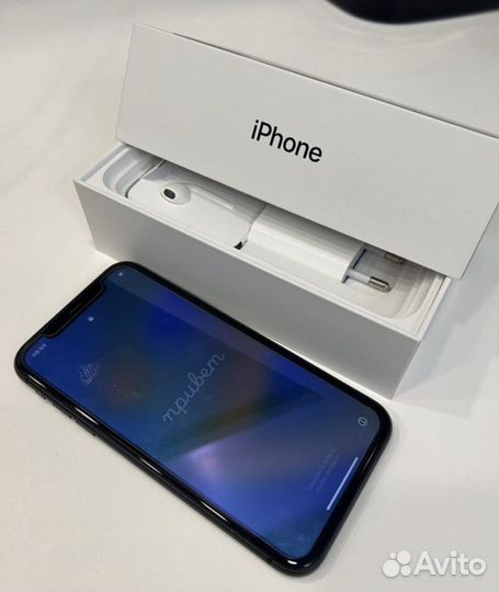 iPhone 11, 64 ГБ