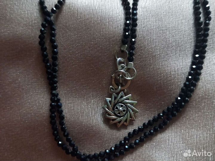 Чокер из шпинели