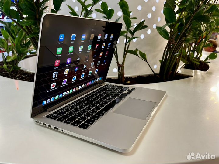 Macbook Pro в идеальном состоянии