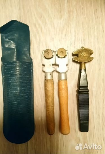 Стеклорезы роликовые и алмазный