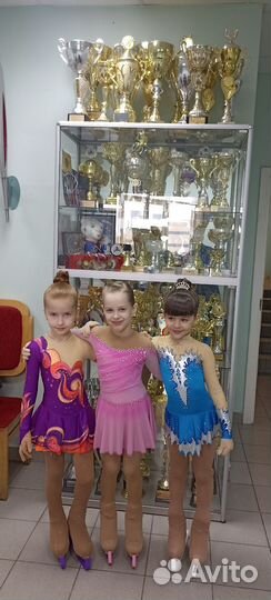 Костюм для фигурного катания