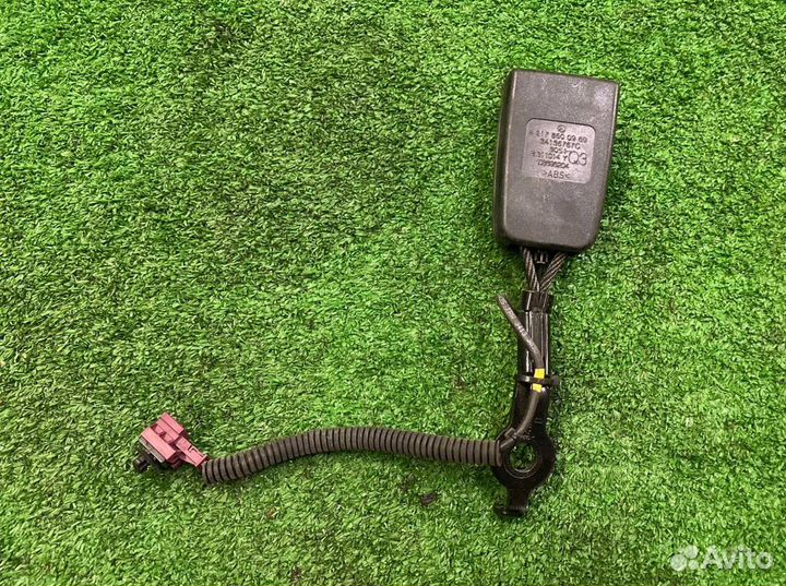 Замок ремня безопасности Mercedes-Benz S-Class