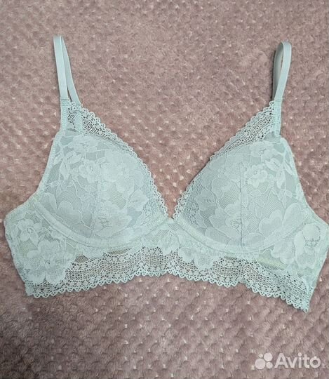 Бюстгальтер Etam новый 70B