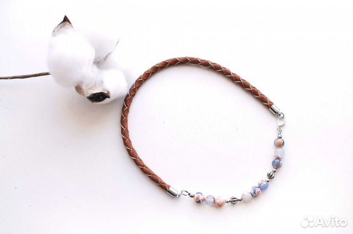Браслет-чокер из кожи с агатом