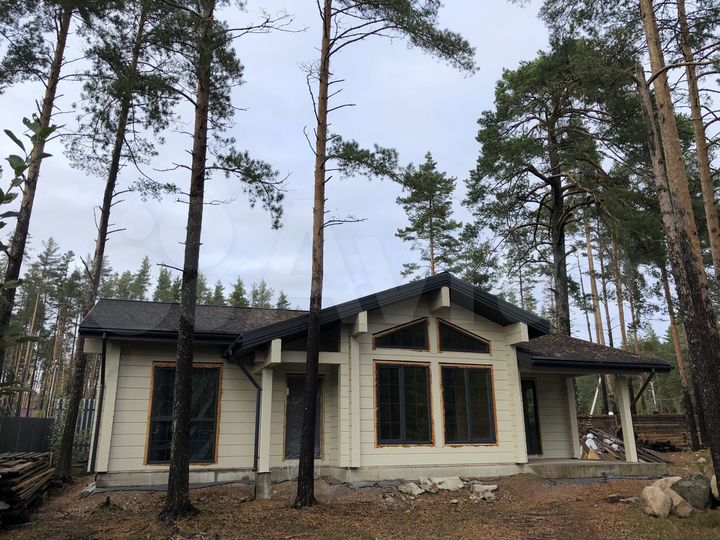 Коттедж 130 м² на участке 8 сот.