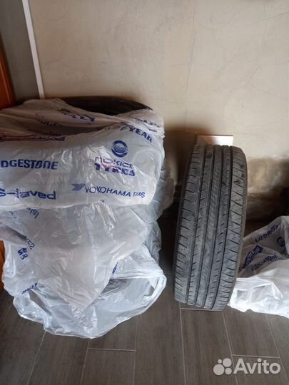 Kelly Celebrity 235/65 R17