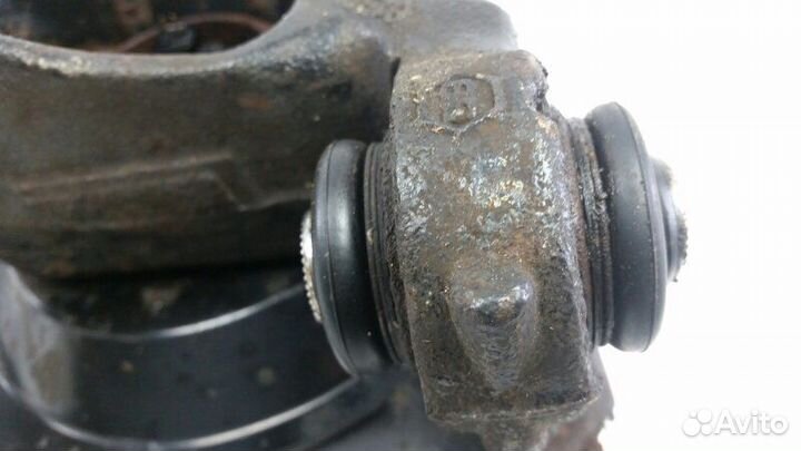 Ступица задняя правая Toyota Avensis ZRT271 2012