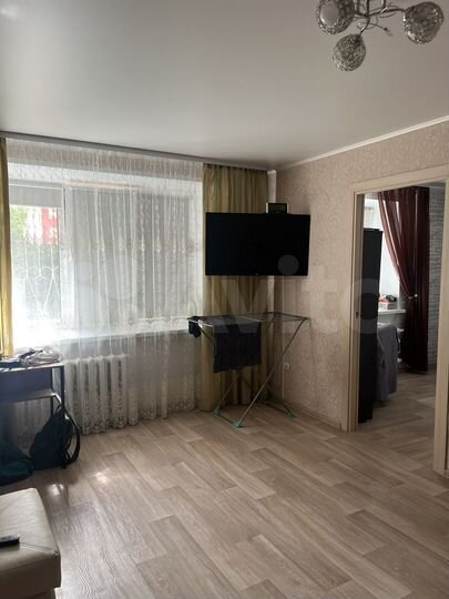 3-к. квартира, 60 м², 1/5 эт.