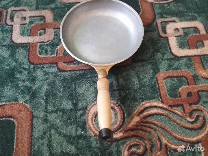 Сковородка Kukmara