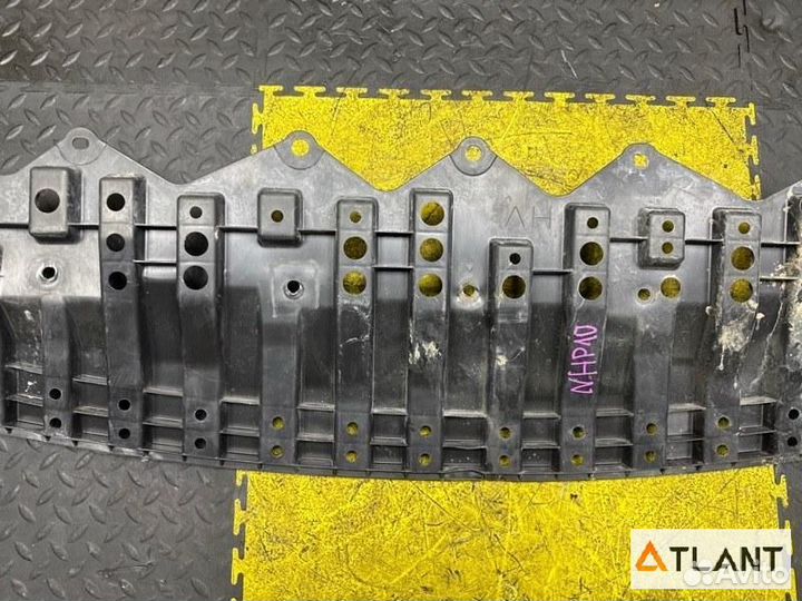 Защита бампера передняя toyota aqua