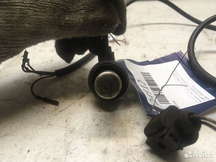 Датчик ABS передний Audi Allroad Quattro