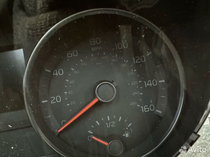 Приборная панель Kia Sportage 4 GT