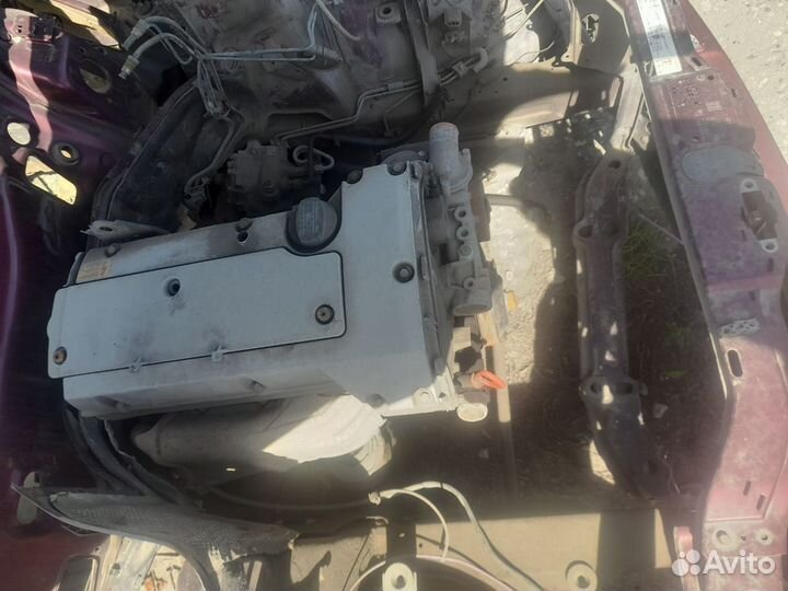 Двигатель 2.0 Mercedes-Benz C 200 111.945