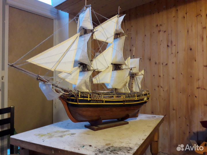 Модель парусника.Пиратский корабль