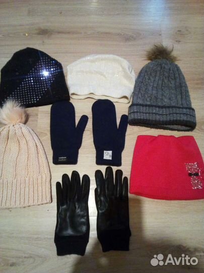 Женские шапки,варежки,перчатки