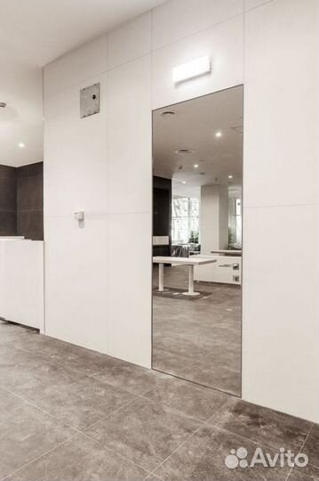 Межкомнатные двери скрытые со стеклом