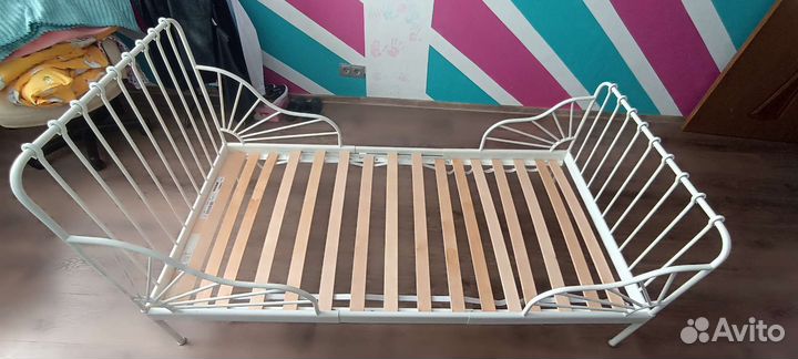 Раздвижная кровать IKEA металлическая