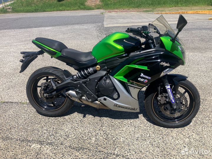 Kawasaki Ninja 400 SE
