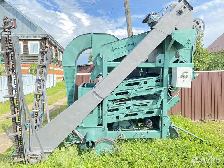 Зерноочиститель Воронежсельмаш ОВС-25, 1987