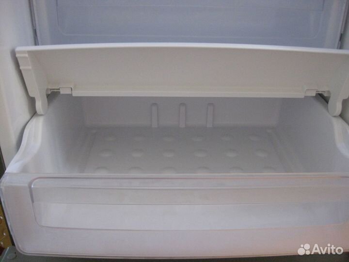 Холодильник двухкамерный бу Samsung RL41ecrs