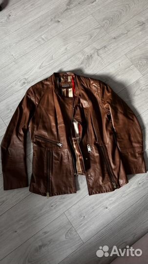 Куртка кожаная женская 48 50