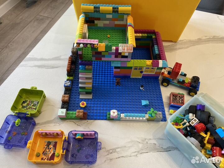 Lego classic (+контейнер лего, платформа, ключ)