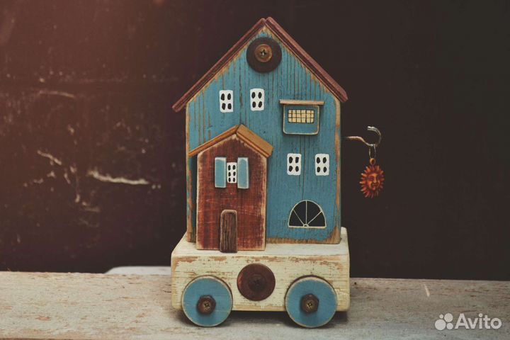 Домики деревянные