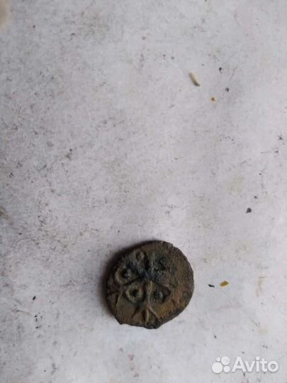 Старинная монета