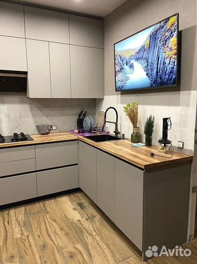 Кухни на заказ от фабрики