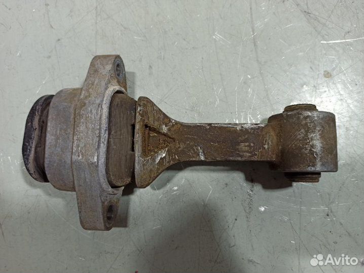 Опора двигателя Hyundai Solaris 1