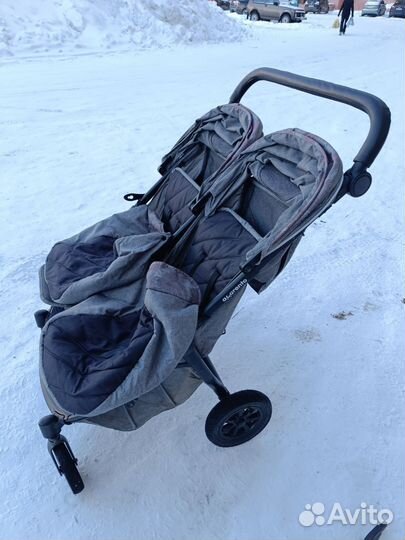 Коляска для двойни/погодок