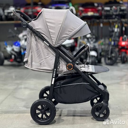 Прогулочная коляска на надувных колесах v1 siesta