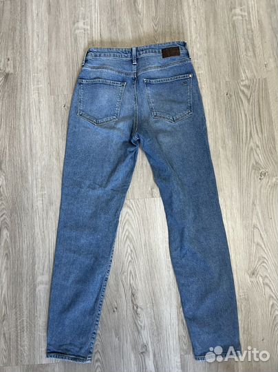 Джинсы Pull&bear, Levi’s, Bershka, Mango, Mavi
