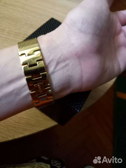 Часы guess женские