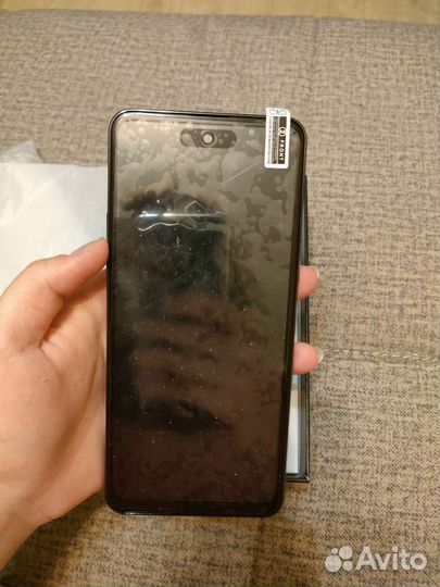 Мобильные телефоны