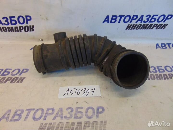 Патрубок воздушного фильтра для Mitsubishi Galant