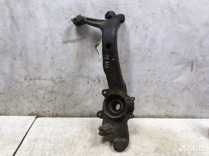 Кулак поворотный передний левый передний левый