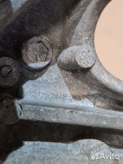 Кронштейн опоры АКПП Mazda 3 BK 2.0