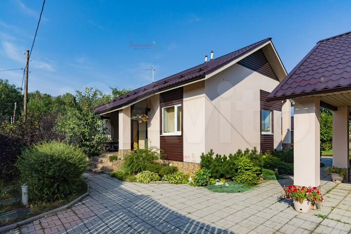 Коттедж 82 м² на участке 10 сот.